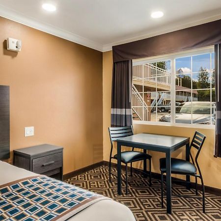 Americas Best Value Inn - Ukiah Exterior photo