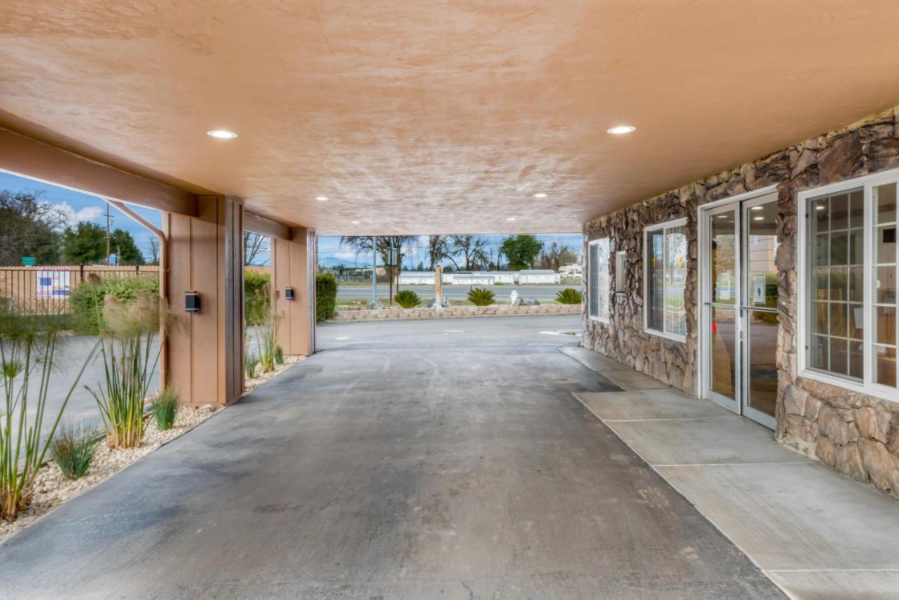 Americas Best Value Inn - Ukiah Exterior photo