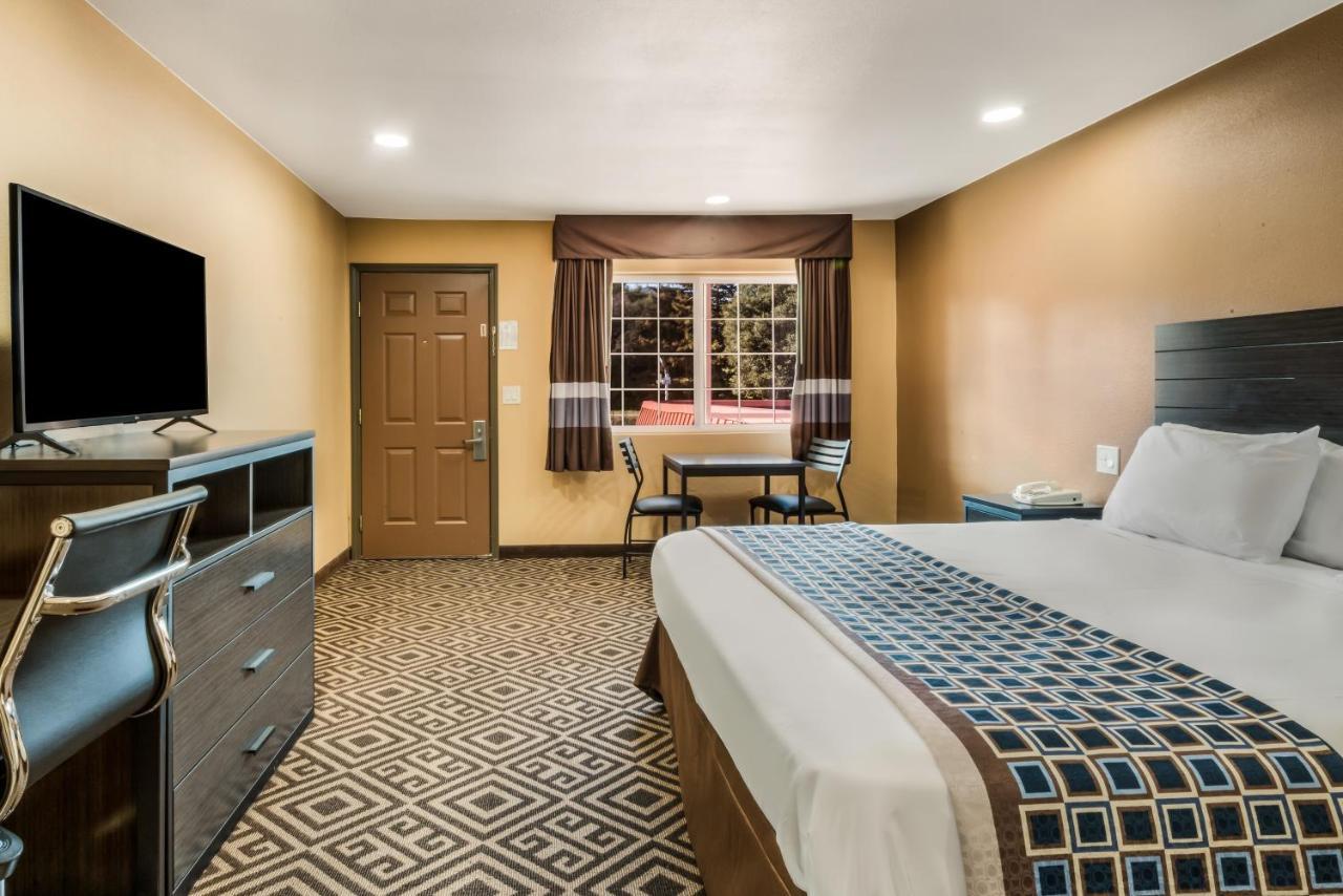 Americas Best Value Inn - Ukiah Exterior photo