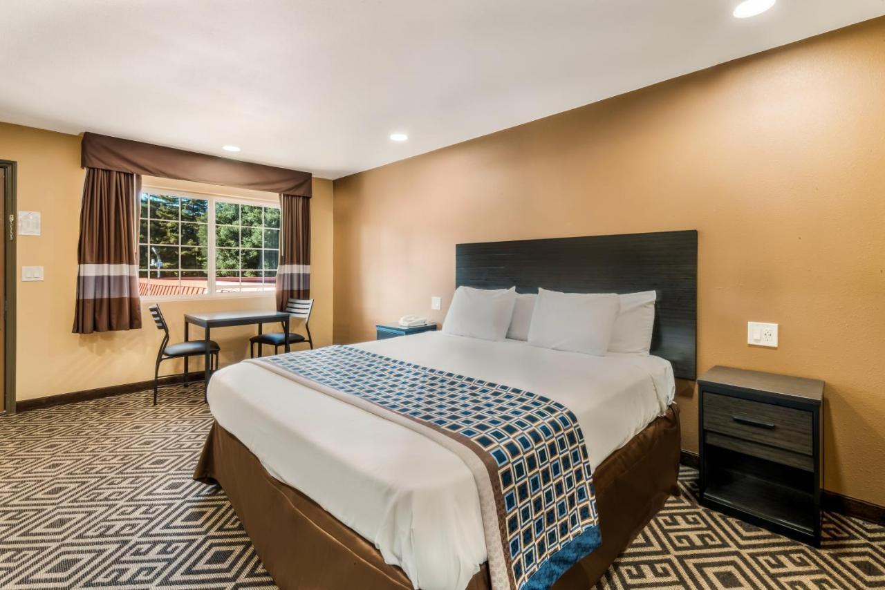 Americas Best Value Inn - Ukiah Exterior photo