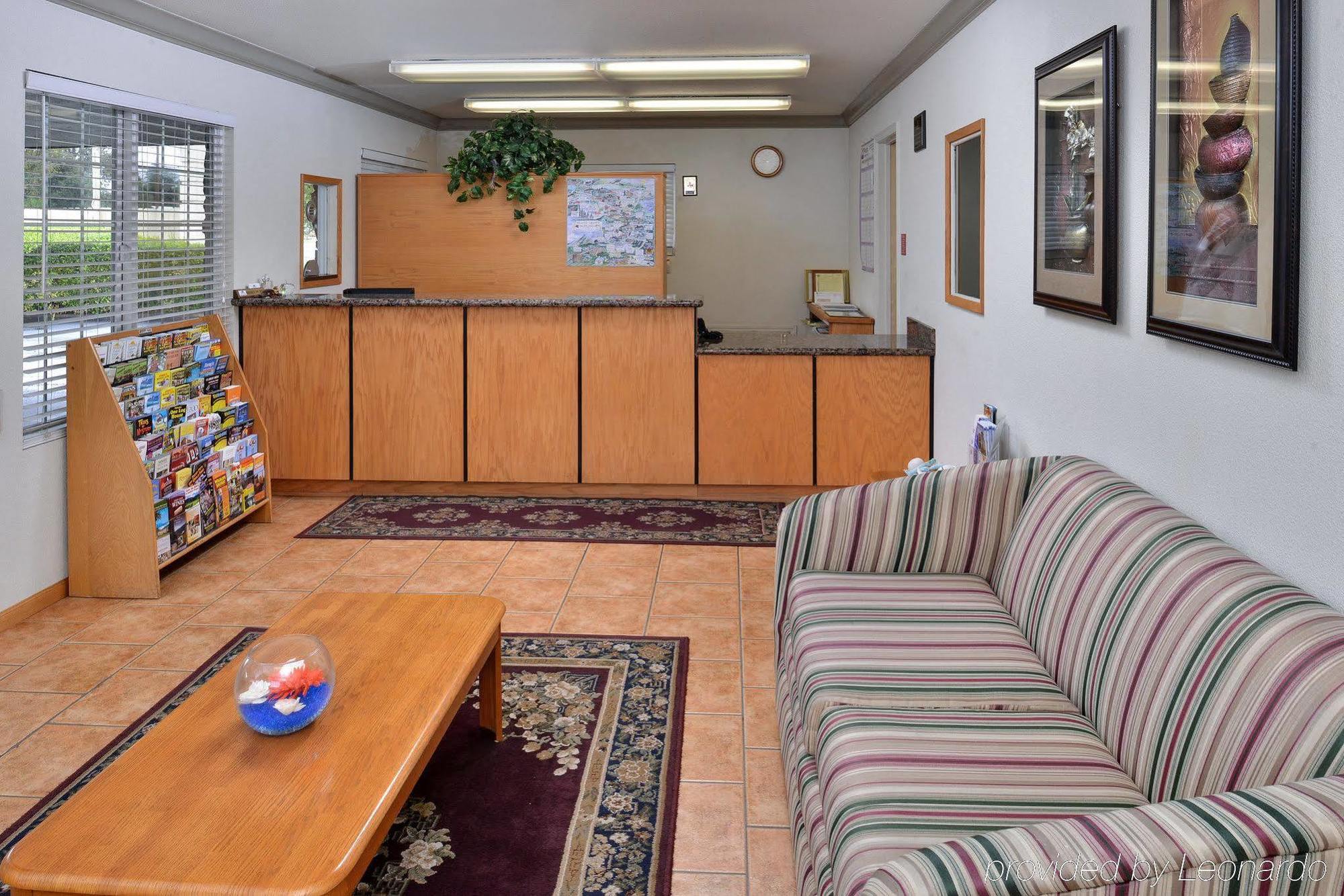 Americas Best Value Inn - Ukiah Exterior photo