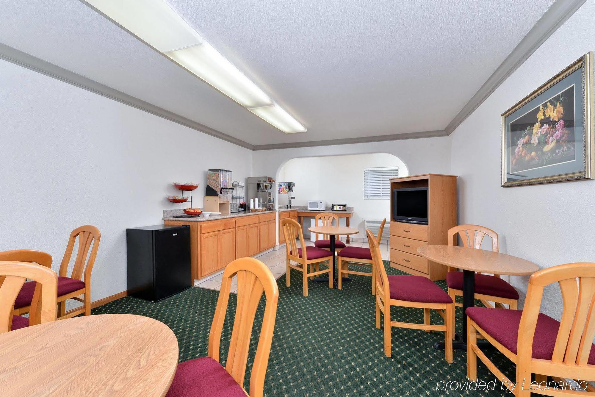 Americas Best Value Inn - Ukiah Exterior photo